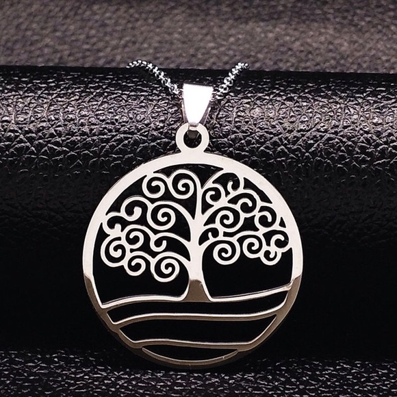 Jewelry - ❤️ STAINLESS STEEL TREE OF LIFE NECKLACE ⭐️ 1 LEFT